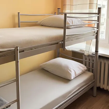 Hostel Oliwka - Metro Świętokrzyska-3